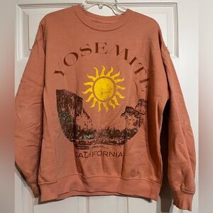 Yosemite Graphic Sweatshirt